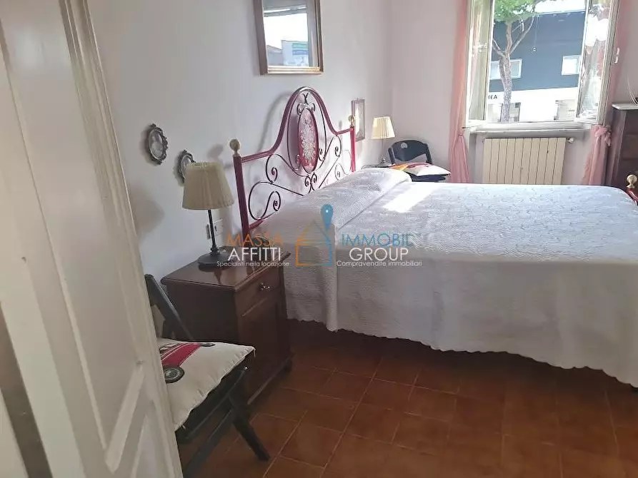 Immagine 11 di Terratetto in vendita  in Via Fiorino a Carrara