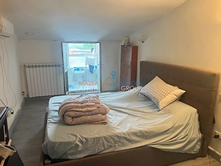 Immagine 18 di Porzione di casa in vendita  in Via Capaccola 3 a Massa