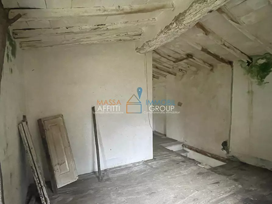 Immagine 41 di Casa semindipendente in vendita  in Via Monte Grappa 1 a Stazzema