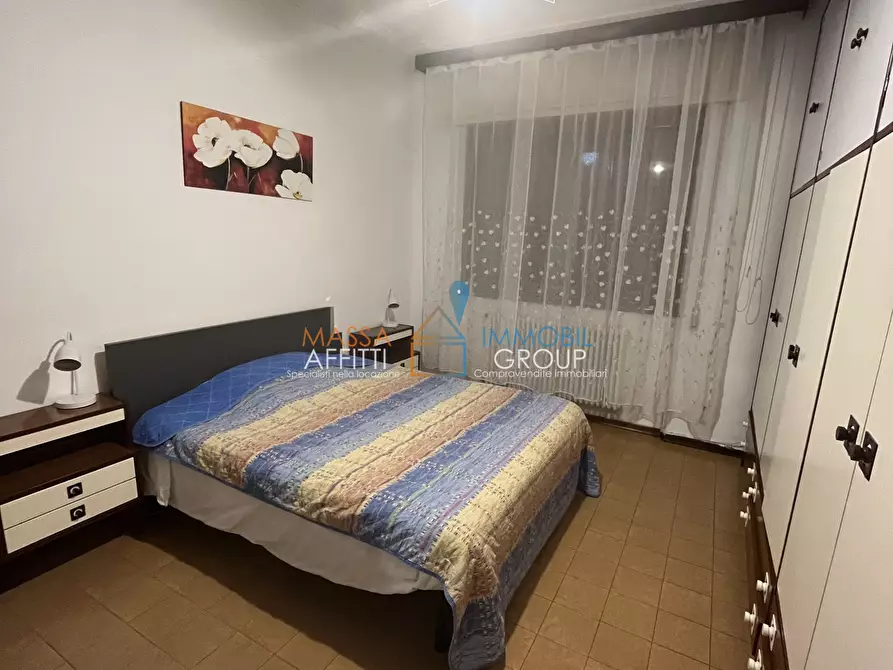 Immagine 13 di Trilocale in affitto  in Viale Roma 45 a Massa