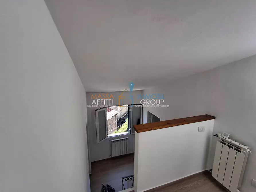 Immagine 12 di Bilocale in vendita  in Via Carlo Cafiero 22 a Carrara