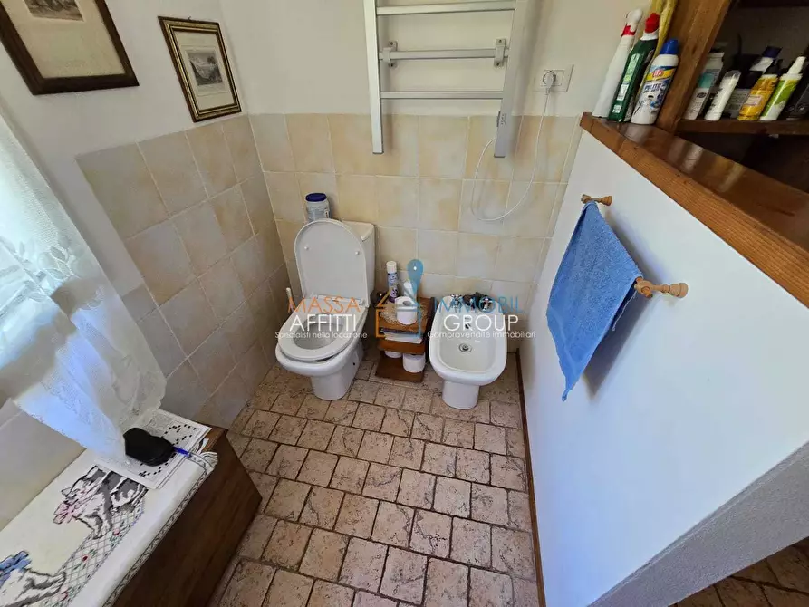 Immagine 31 di Casa indipendente in vendita  in Via Villaggio Castagnara 269 a Massa