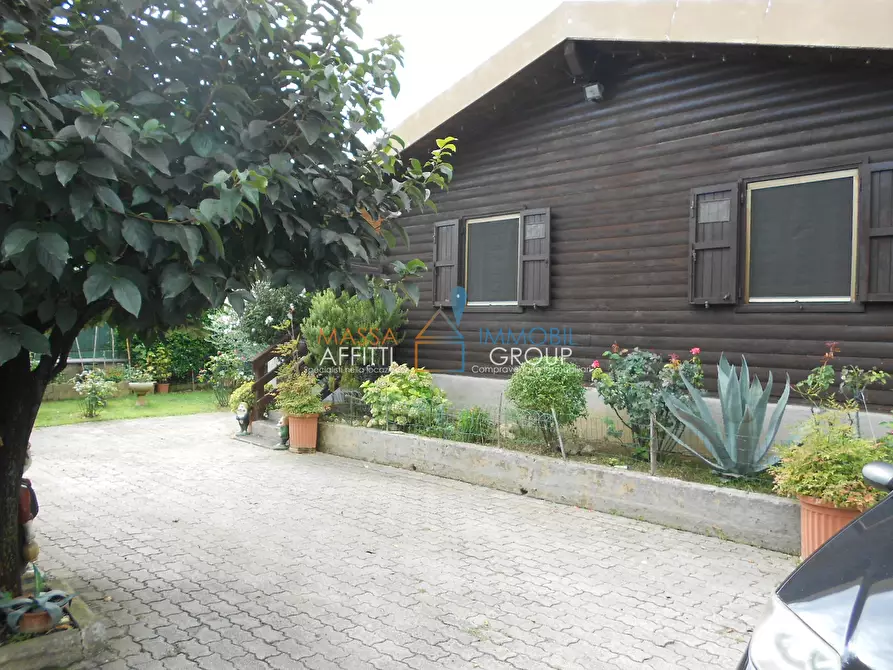 Immagine 19 di Casa indipendente in vendita  in Via Alteta 112 a Massa