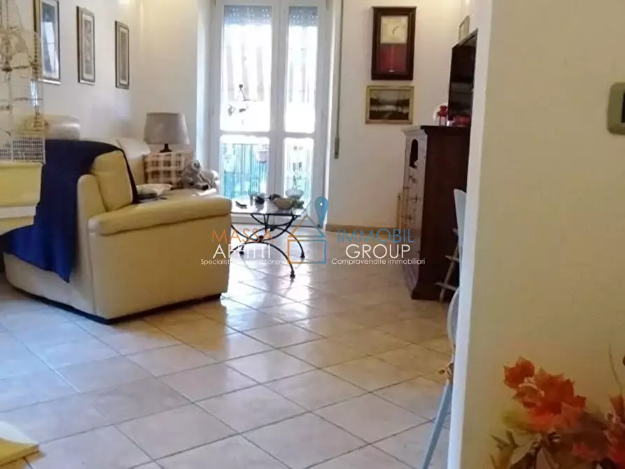 Immagine 4 di Trilocale in vendita  in Via Quercioli 233 a Massa