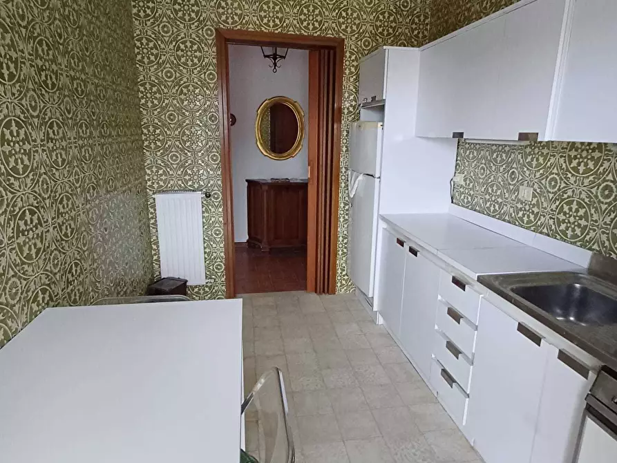 Immagine 36 di Quadrilocale in vendita  in Vico della Conceria 20 a Alassio