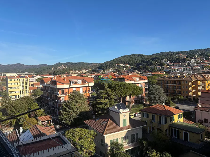 Immagine 22 di Trilocale in vendita  in Via Doria 72 a Andora