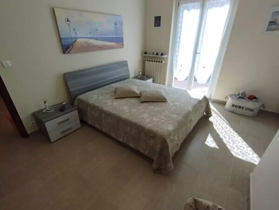 Immagine 6 di Bilocale in vendita  a Andora