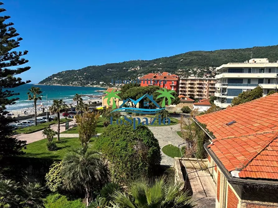 Immagine 2 di Trilocale in affitto  in via aurelia 118 a Andora