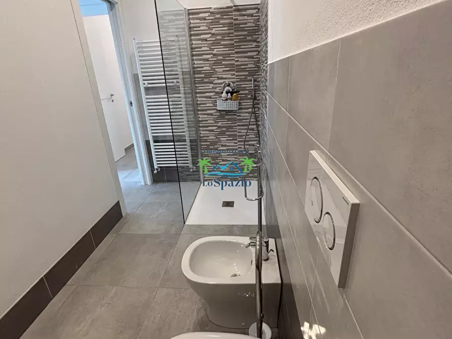 Immagine 14 di Trilocale in vendita  in strada colla micheri a Andora