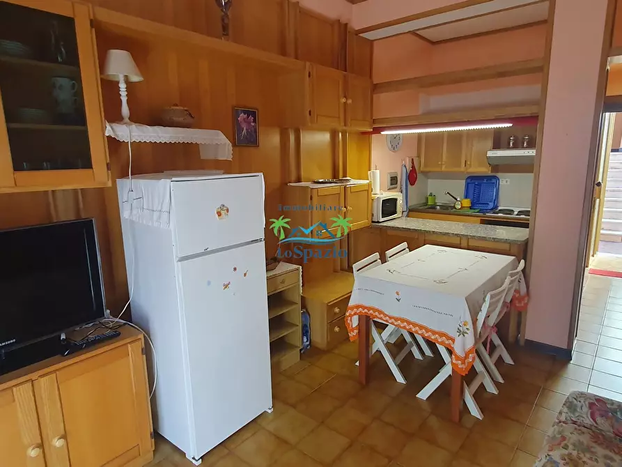 Immagine 8 di Bilocale in vendita  in Via Aurelia 224 a Andora