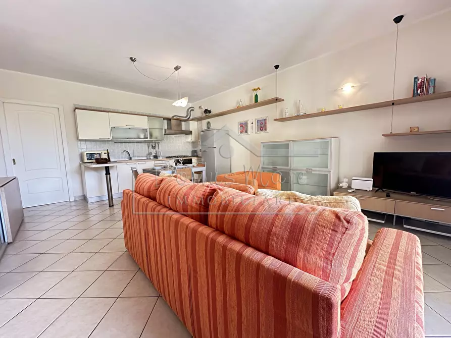 Immagine 12 di Trilocale in vendita  in Via Aurelia 20 a Loano