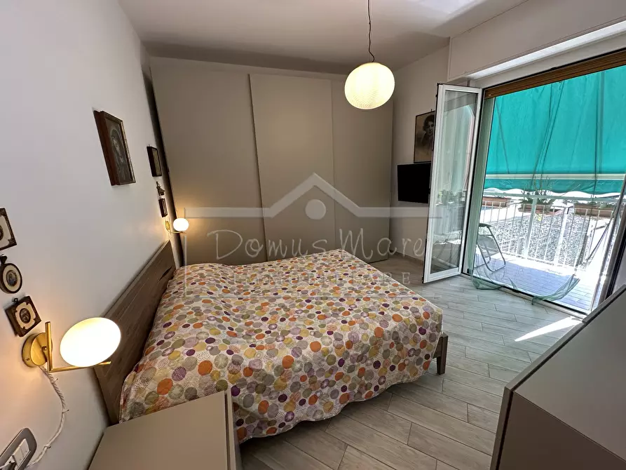 Immagine 24 di Pentalocale in vendita  in Via Giacomo Puccini 18 a Albissola Marina