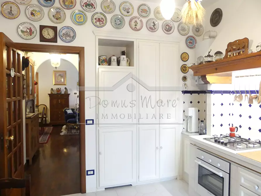 Immagine 8 di Pentalocale in vendita  a Albisola Superiore