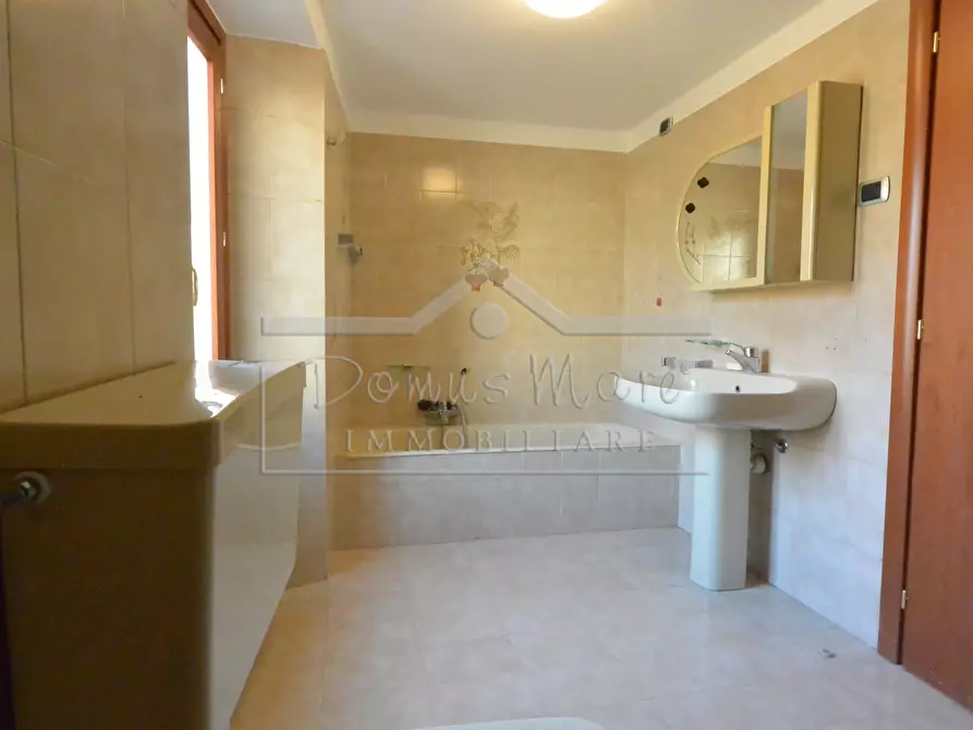 Immagine 10 di Quadrilocale in vendita  in Via Madonna del Bosco 10 a Cairo Montenotte