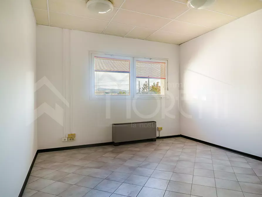 Immagine 2 di Ufficio in affitto  in Via Martin Luther King a Livorno