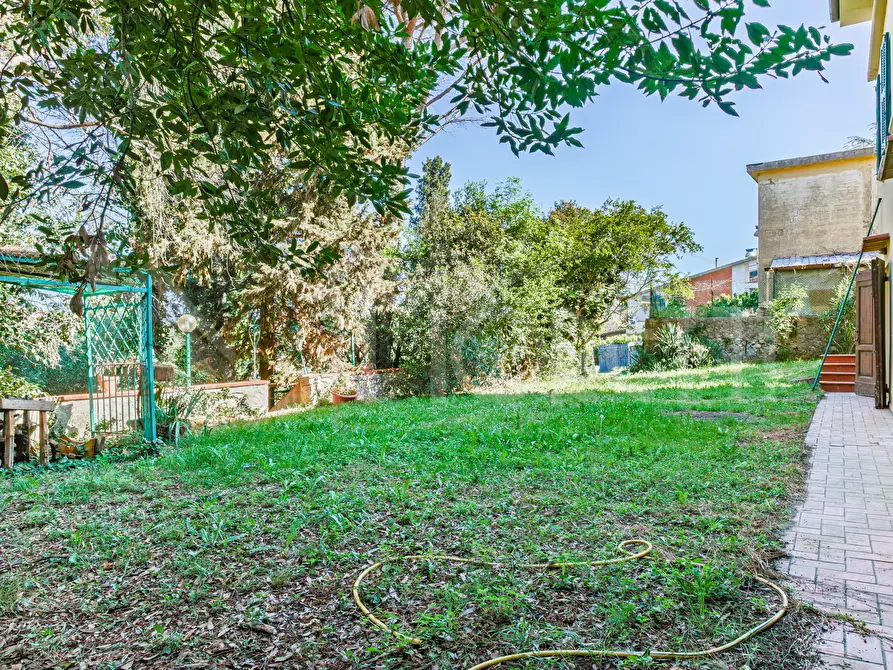 Immagine 96 di Villa in vendita  in Via Parrana San Martino a Collesalvetti