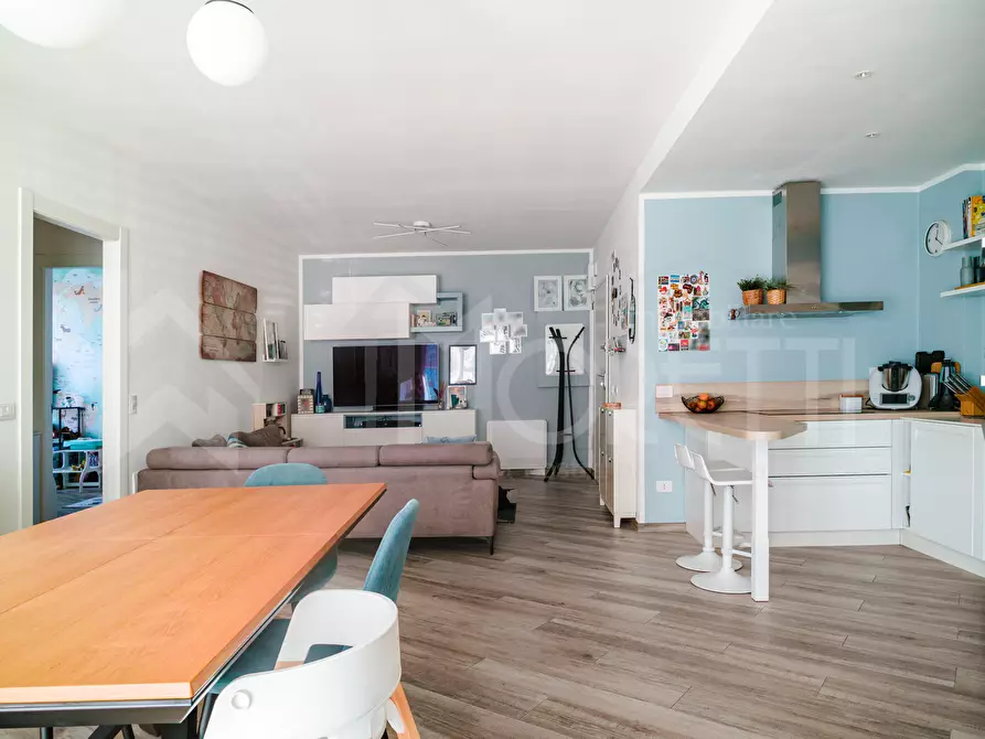 Immagine 32 di Trilocale in vendita  in Via Lazzara Giovanni a Livorno