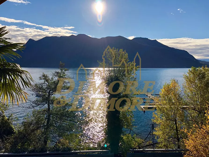 Immagine 46 di Villa in vendita  a Ghiffa