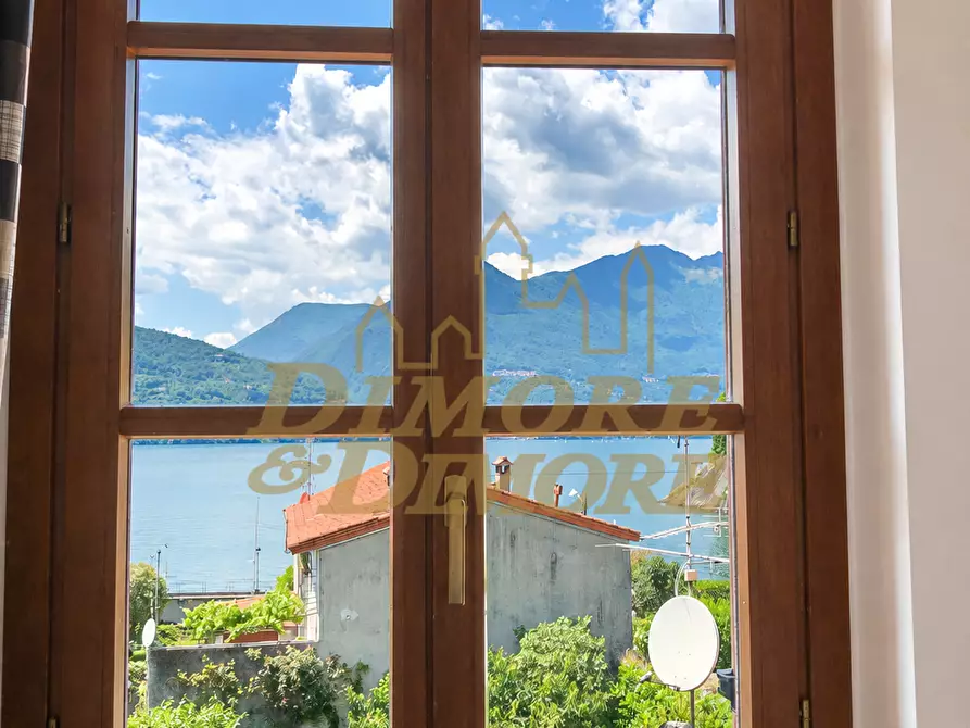Immagine 11 di Bilocale in vendita  in Via Privata Gabella 7 a Maccagno Con Pino E Veddasca