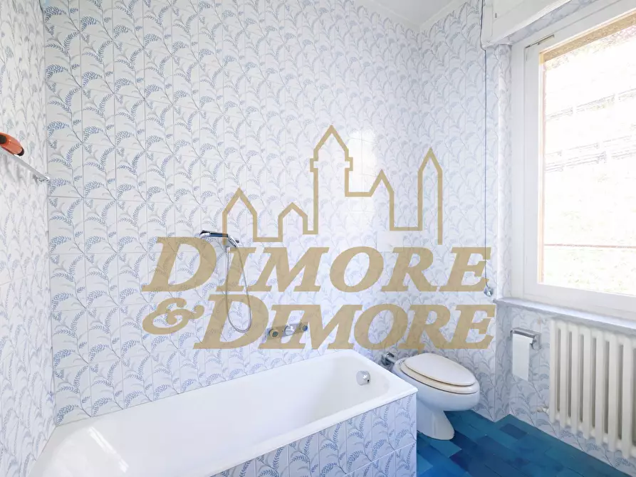 Immagine 22 di Villa in vendita  in Via Ludovico Ariosto 18 a Varese