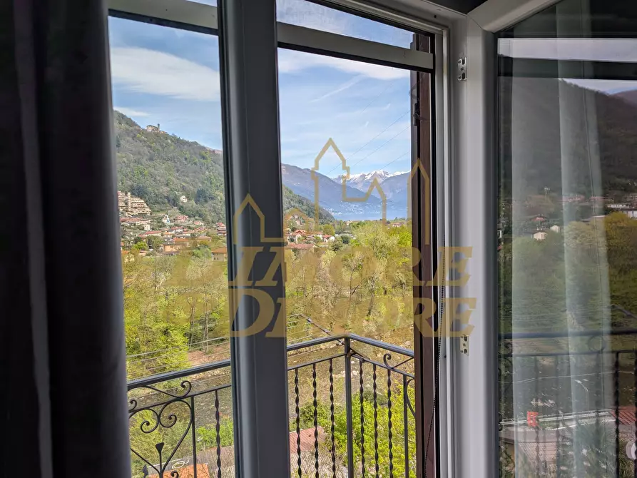 Immagine 16 di Quadrilocale in vendita  in Casali Cuserina 5 a Cannobio