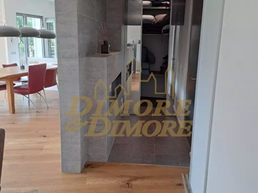 Immagine 23 di Villa in vendita  a Cannobio