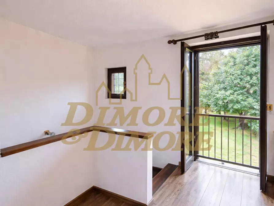 Immagine 8 di Quadrilocale in affitto  in Via Alberto 49 a Ranco