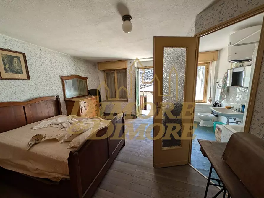 Immagine 9 di Casa indipendente in vendita  a Anzola D'ossola