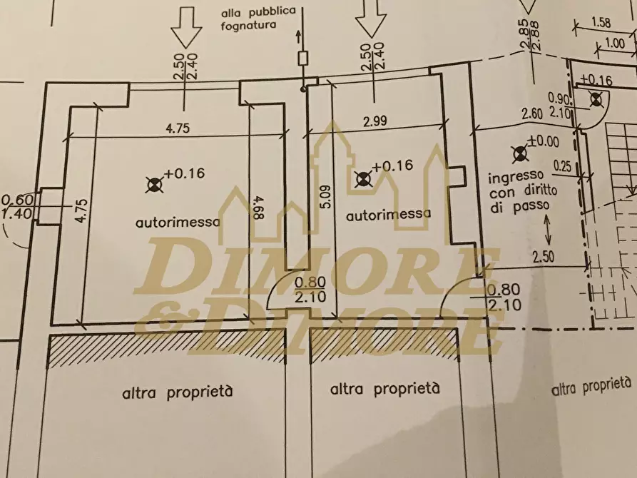 Immagine 25 di Porzione di casa in vendita  a Luino