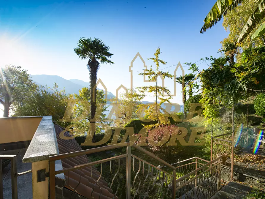 Immagine 16 di Villa in vendita  a Ghiffa