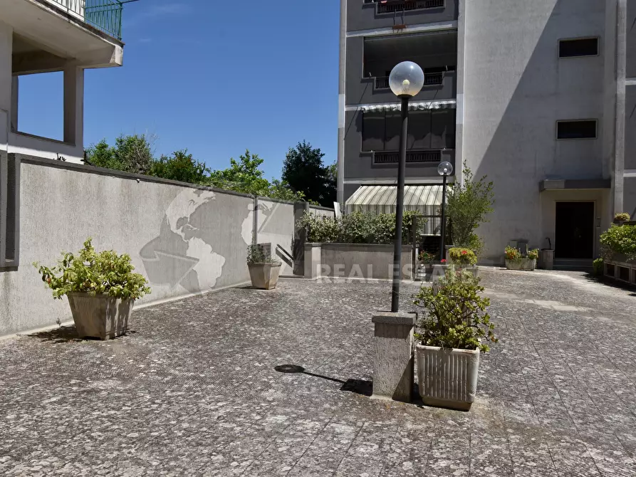 Immagine 25 di Appartamento in vendita  in Via Lequile 26 a Lecce
