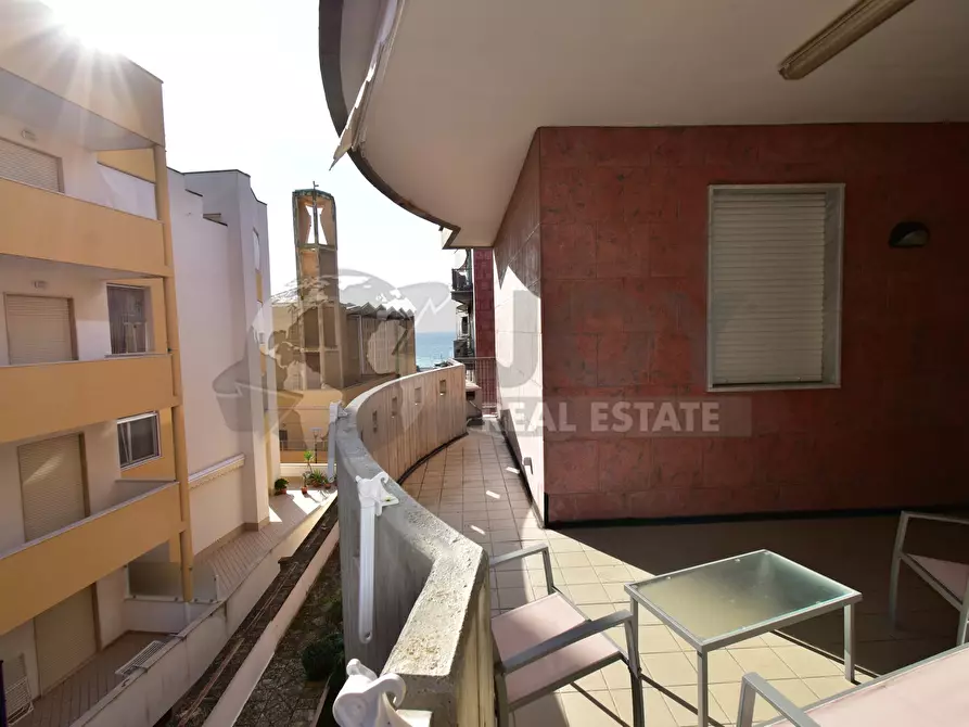 Immagine 17 di Quadrilocale in vendita  in Lungomare Galileo Galilei 119 a Gallipoli