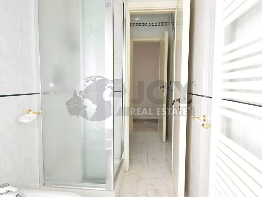 Immagine 10 di Appartamento in vendita  in Viale Aldo Moro 95 a Brindisi