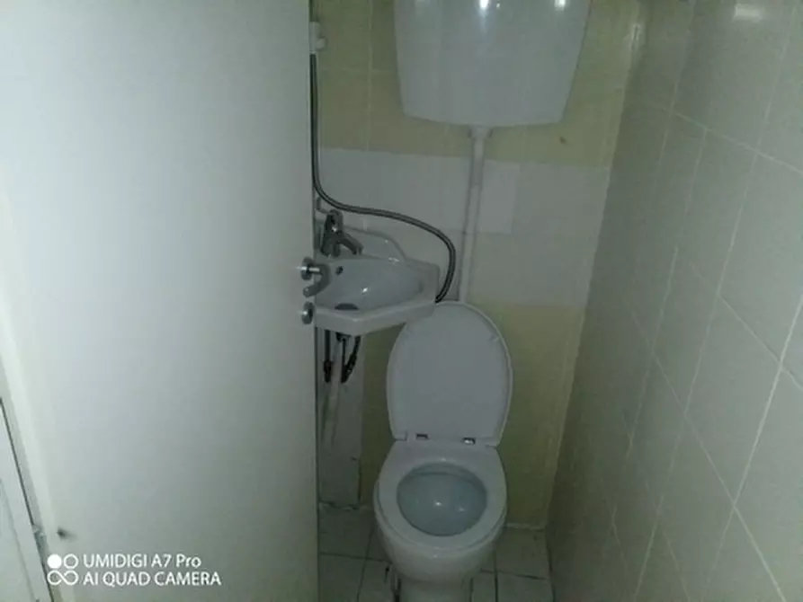 Immagine 16 di Locale commerciale in affitto  in VIALE CAPPUCCINI a Lanciano