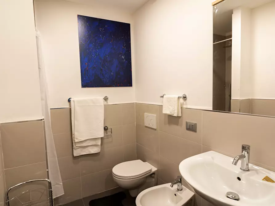 Immagine 11 di Appartamento in vendita  in Via Leonardo da Vinci a Alassio