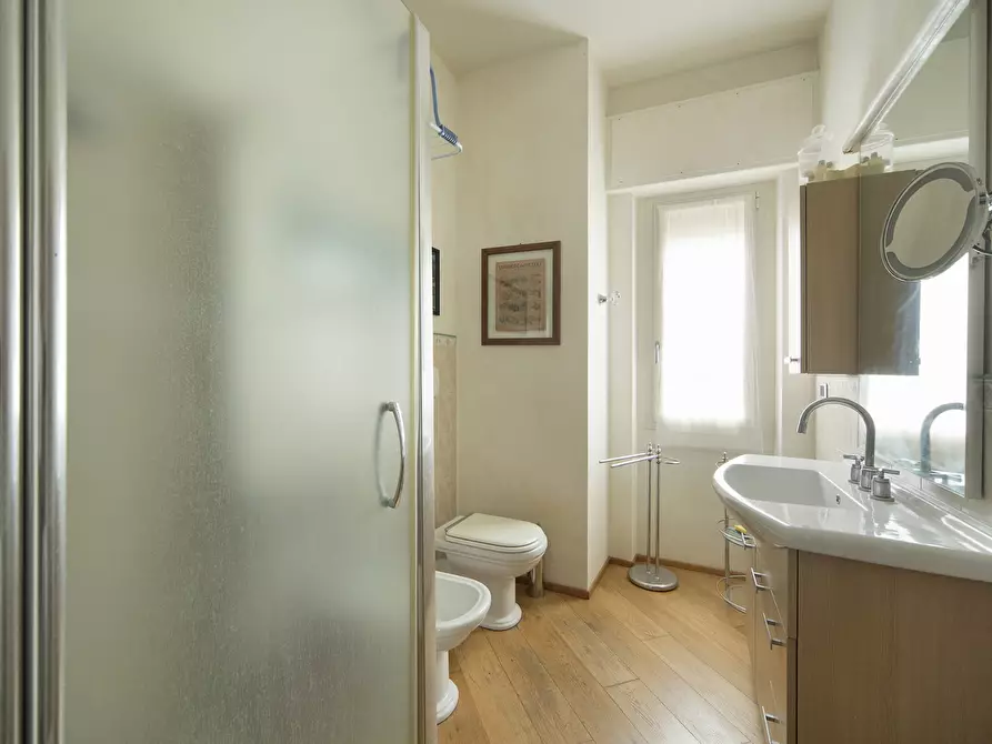 Immagine 14 di Pentalocale in vendita  in Via Privata Mario Mascardi a Alassio