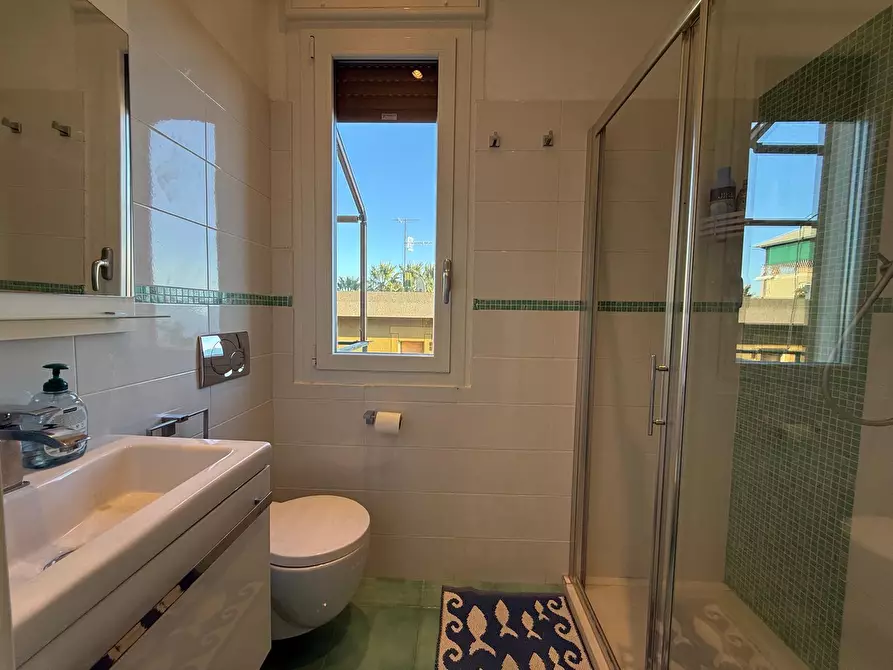 Immagine 15 di Quadrilocale in vendita  in Via Adelasia a Alassio