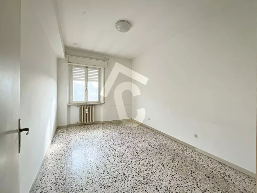 Immagine 13 di Quadrilocale in vendita  a Montecarotto