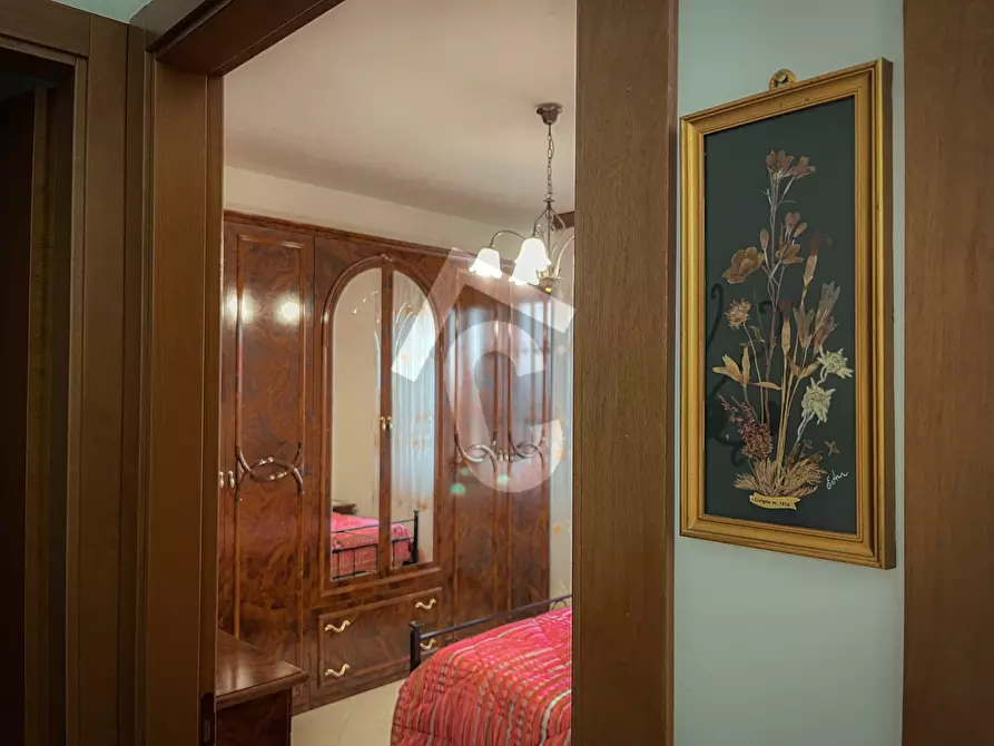 Immagine 11 di Appartamento in vendita  a Jesi