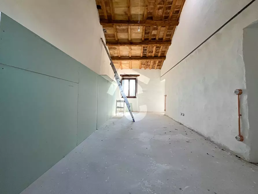 Immagine 45 di Rustico / casale in vendita  a Serra San Quirico