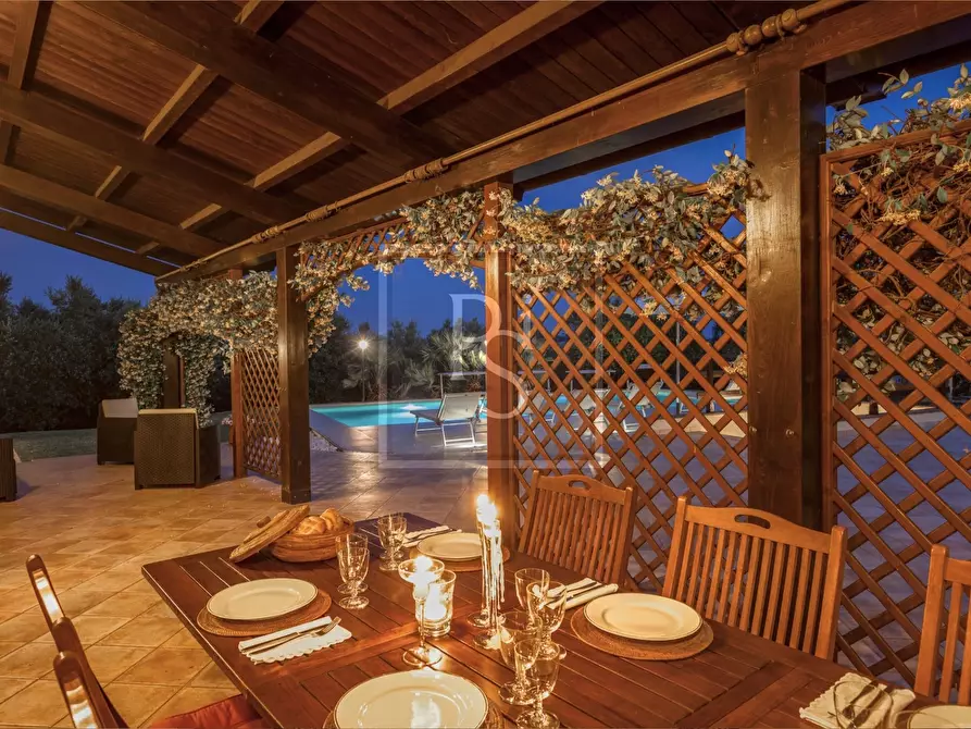 Immagine 31 di Villa in vendita  a Senigallia