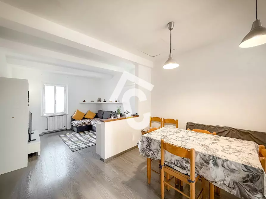 Immagine 5 di Appartamento in vendita  a Jesi