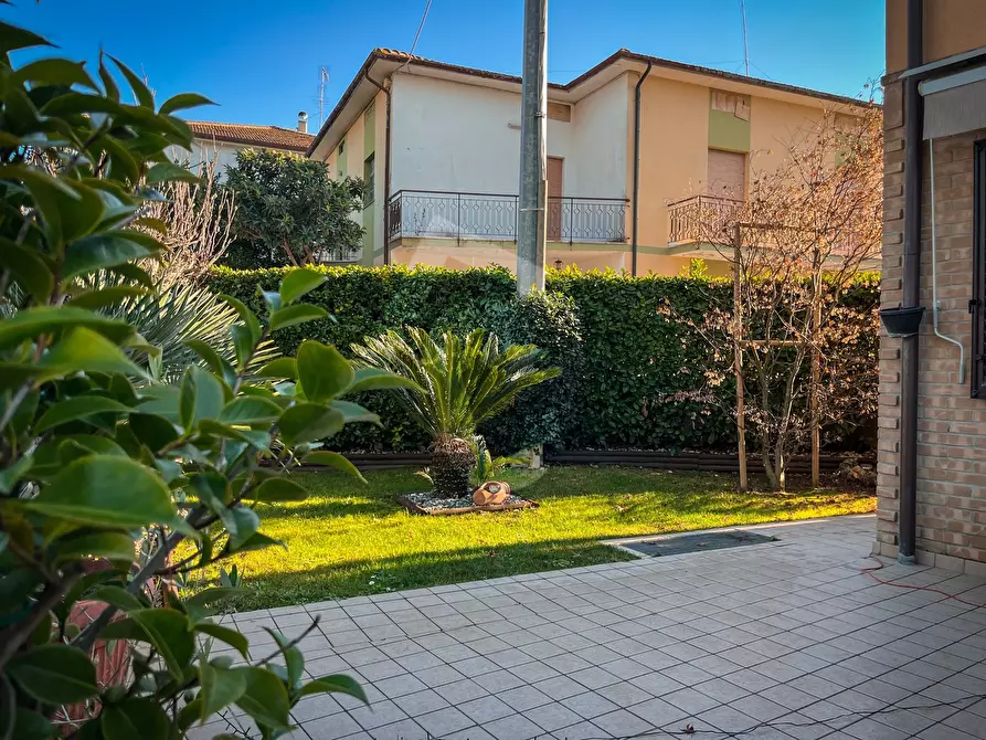 Immagine 5 di Villetta a schiera in vendita  a Castelplanio