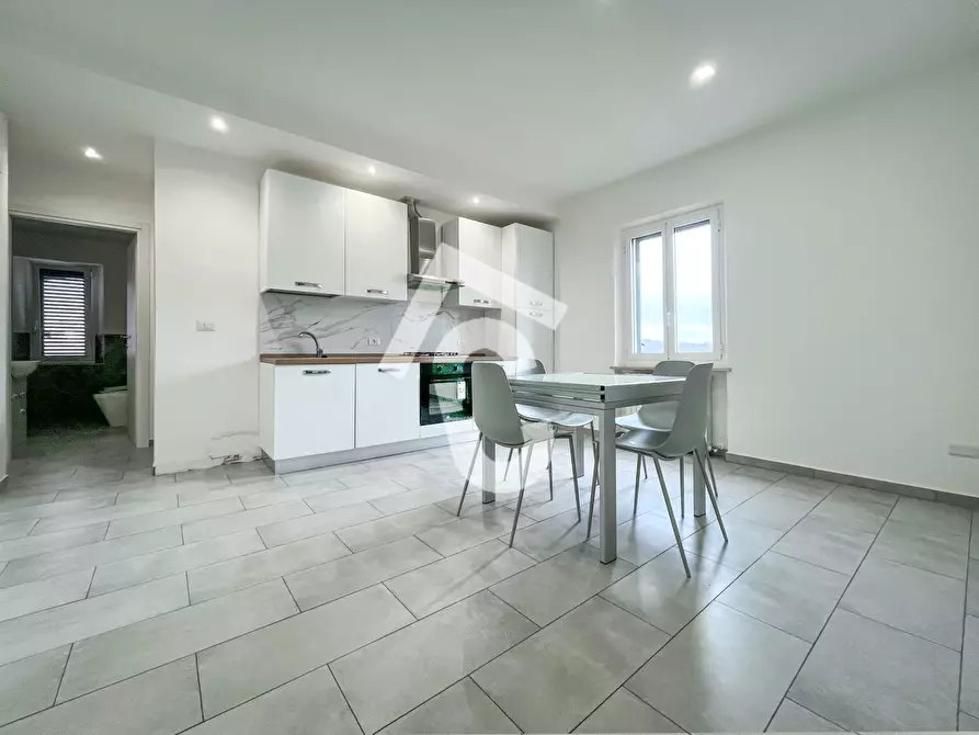 Immagine 1 di Trilocale in affitto  a Jesi