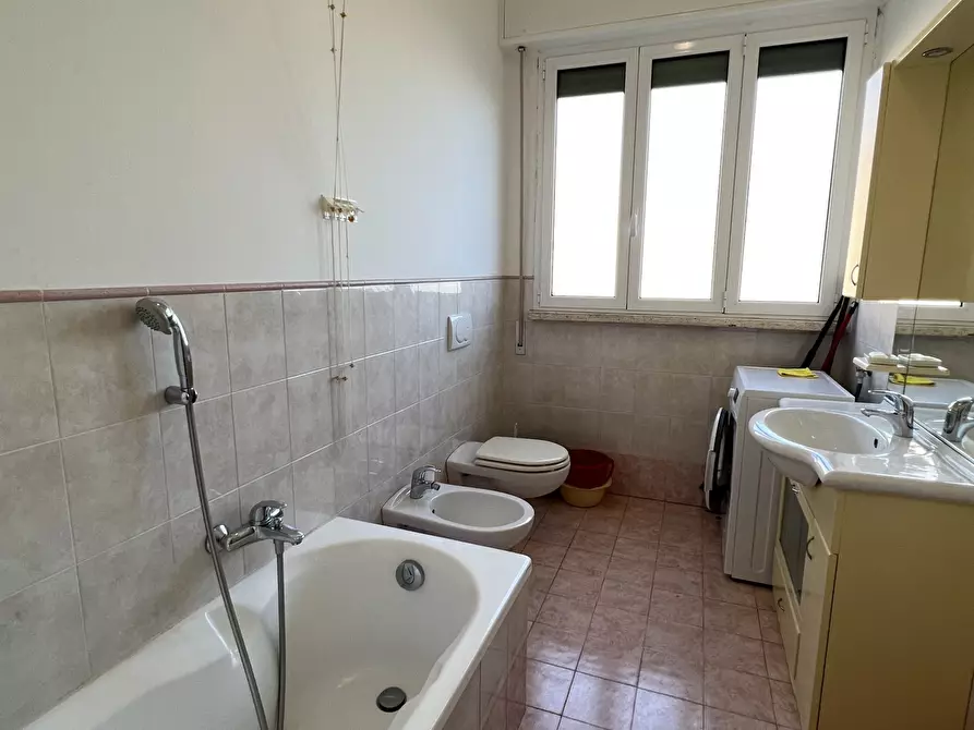 Immagine 3 di Quadrilocale in affitto  in Corso Europa a Finale Ligure