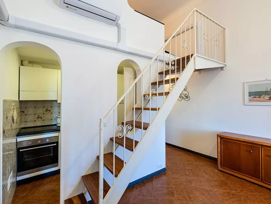 Immagine 27 di Trilocale in affitto  in Piazza Vittorio Emanuele II 5 a Finale Ligure