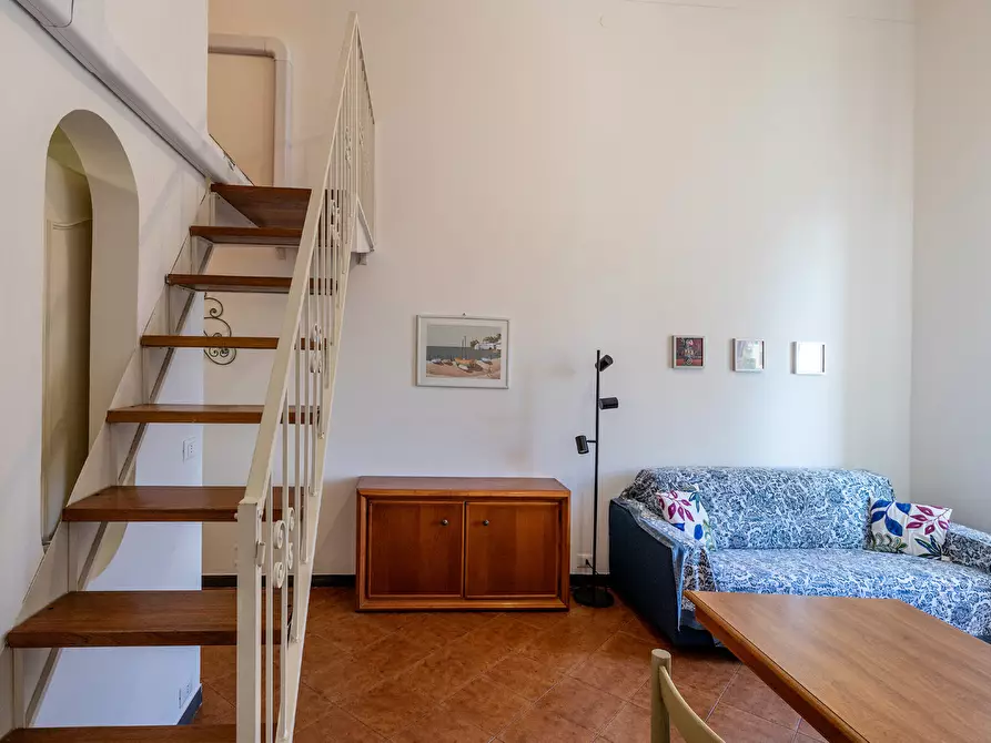 Immagine 33 di Trilocale in affitto  in Piazza Vittorio Emanuele II 5 a Finale Ligure