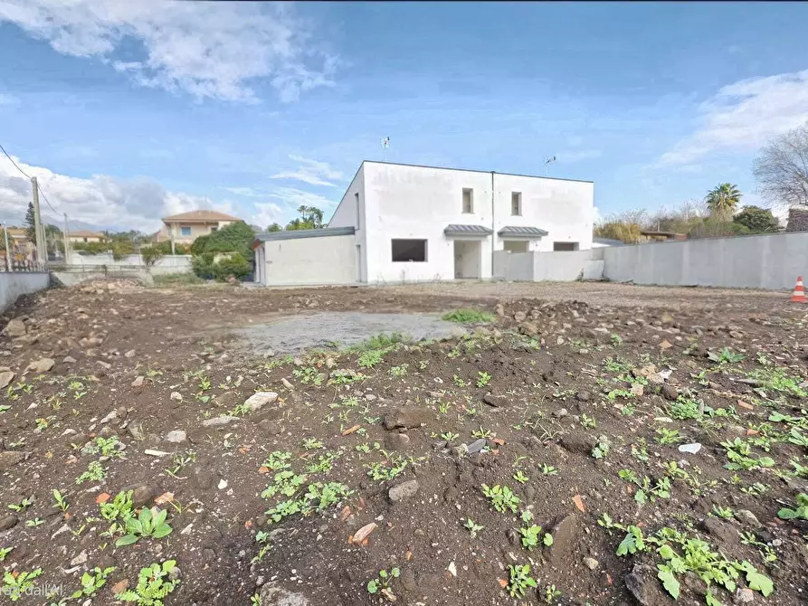 Immagine 9 di Villa in vendita  a Aci Bonaccorsi