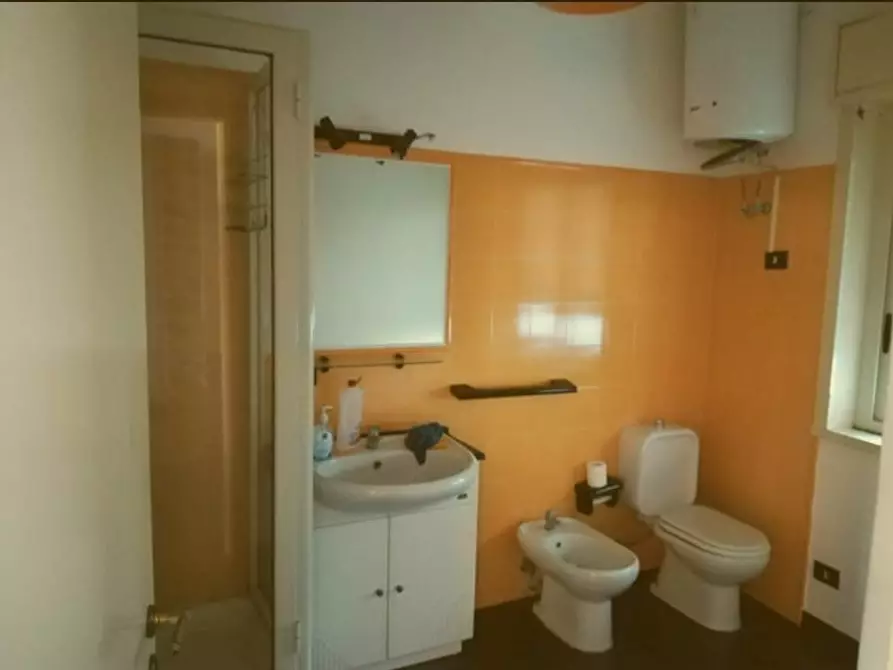 Immagine 20 di Appartamento in vendita  a Misterbianco