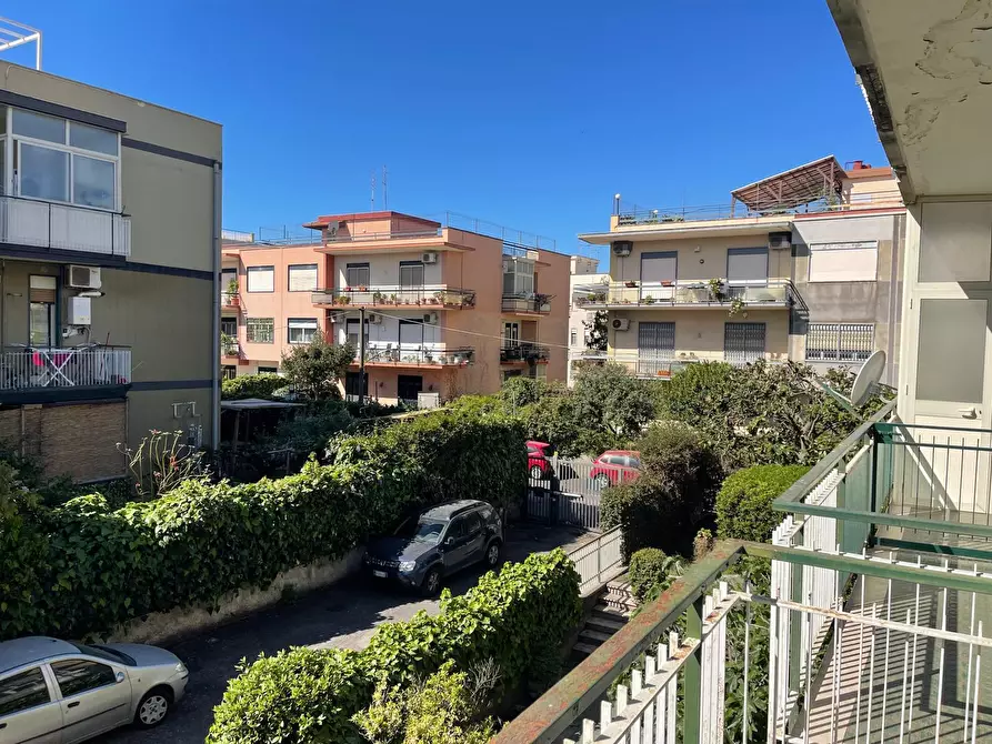 Immagine 19 di Appartamento in vendita  a Sant'agata Li Battiati